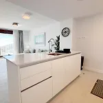 Town Luxury Pluto Апартаменты Эстепона