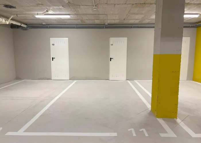 Town Luxury Pluto * Estepona